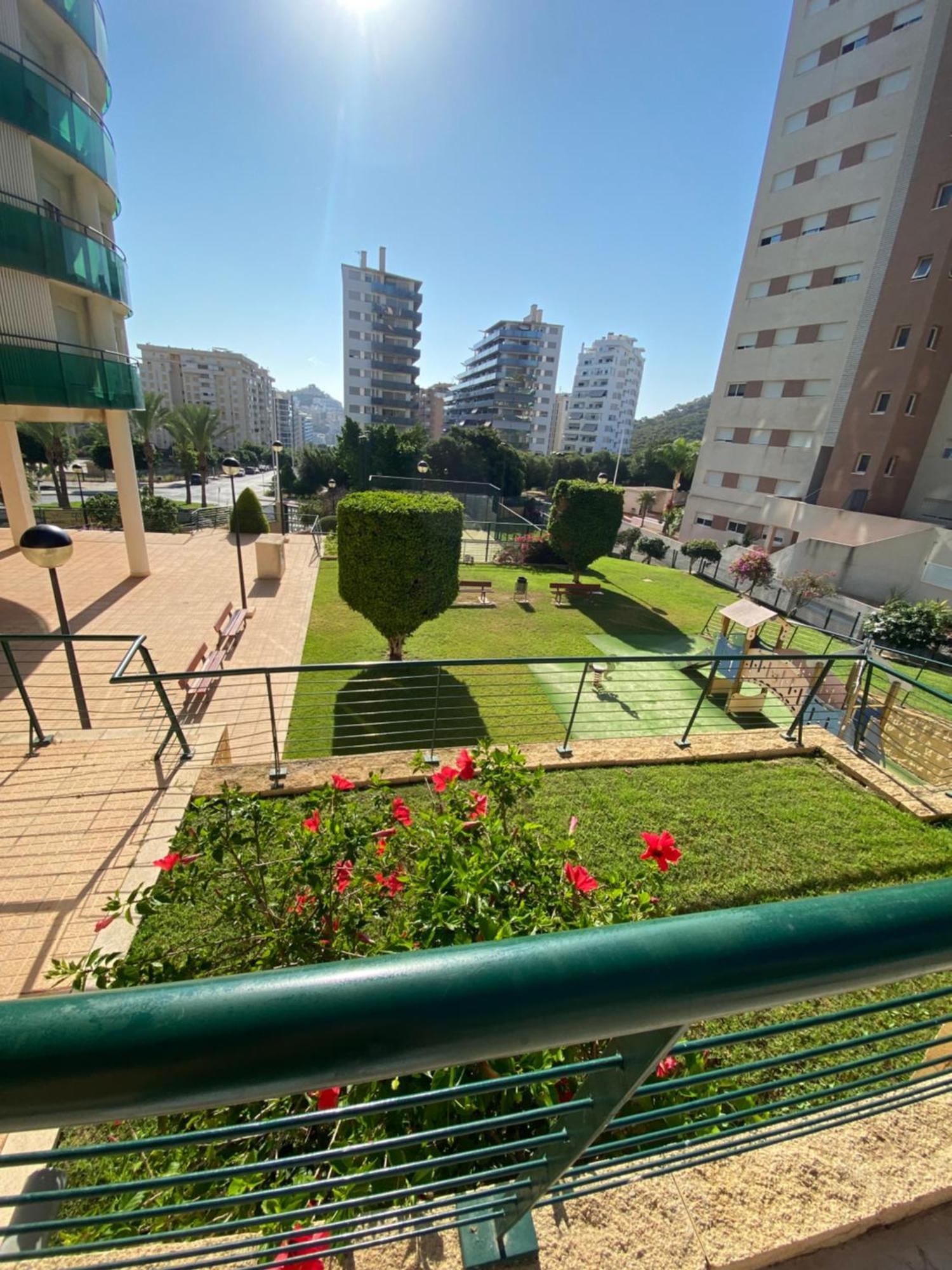 Benidorm Con Piscina En La Playa Cala de Finestrat